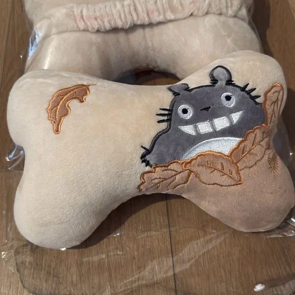 Totoro Studio Ghibli Car Neck Headrest Pillow Plush Set - Picture 3 of 4